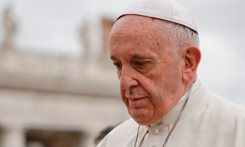 Pope Francis’ death mourned by Houston-area residents, elected officials – Houston Public Media